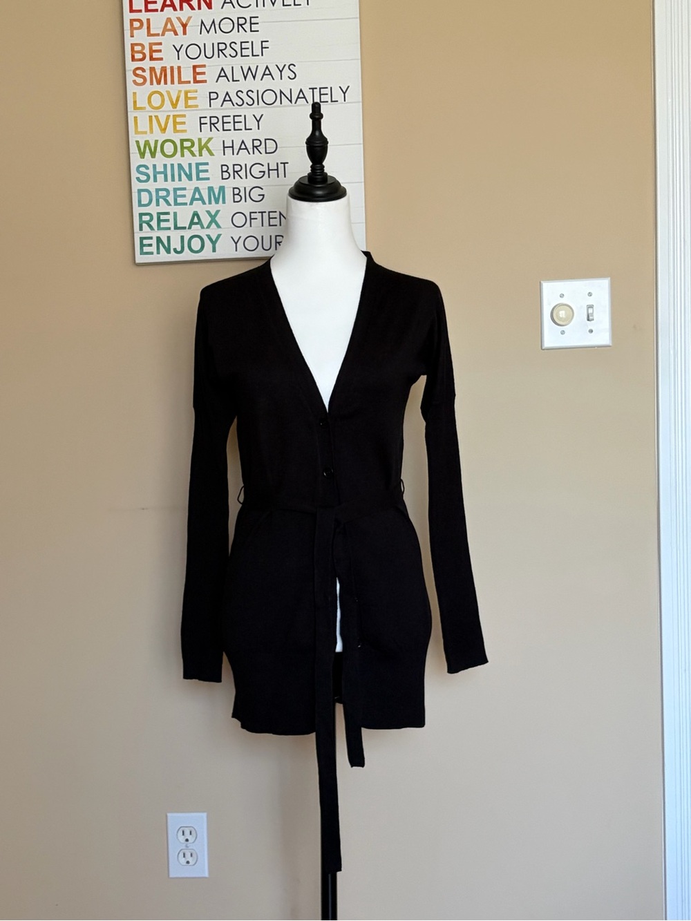 Smart Set Black Belted V-Neck Knit Cardigan